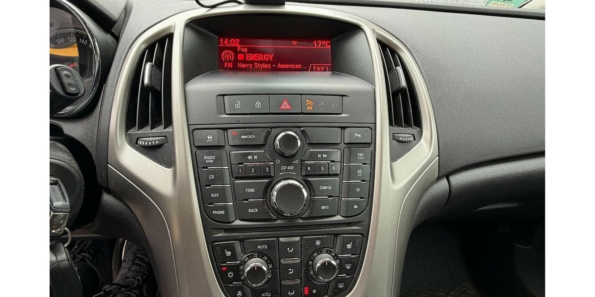 Opel Astra J 1.4 Turbo 150 Jahre 151.500 km 2.500 &euro; Neckarsulm 74172