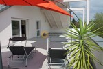 Rooftop-Penthouse mit 2 Garagen- und 2 Aussenstellplätzen - Einfamilienhaus Wettstetten | Angebot:26652679