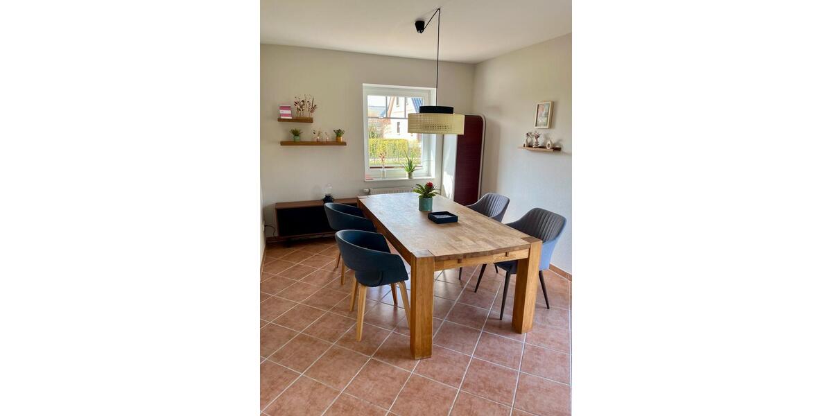 Einfamilienhaus Husum - 4 Zimmer, 104 m&sup2;, 1.500&euro; | Angebot:26160016