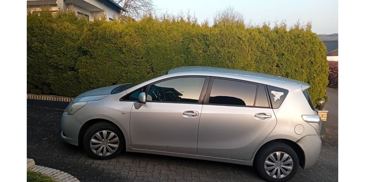 Toyota Verso 362.250 km 2.400 &euro; Wiehl 51674