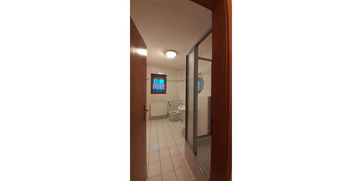 Etagenwohnung Grafenwiesen - 1 Zimmer, 42 m&sup2;, 520&euro; | Angebot:26374261