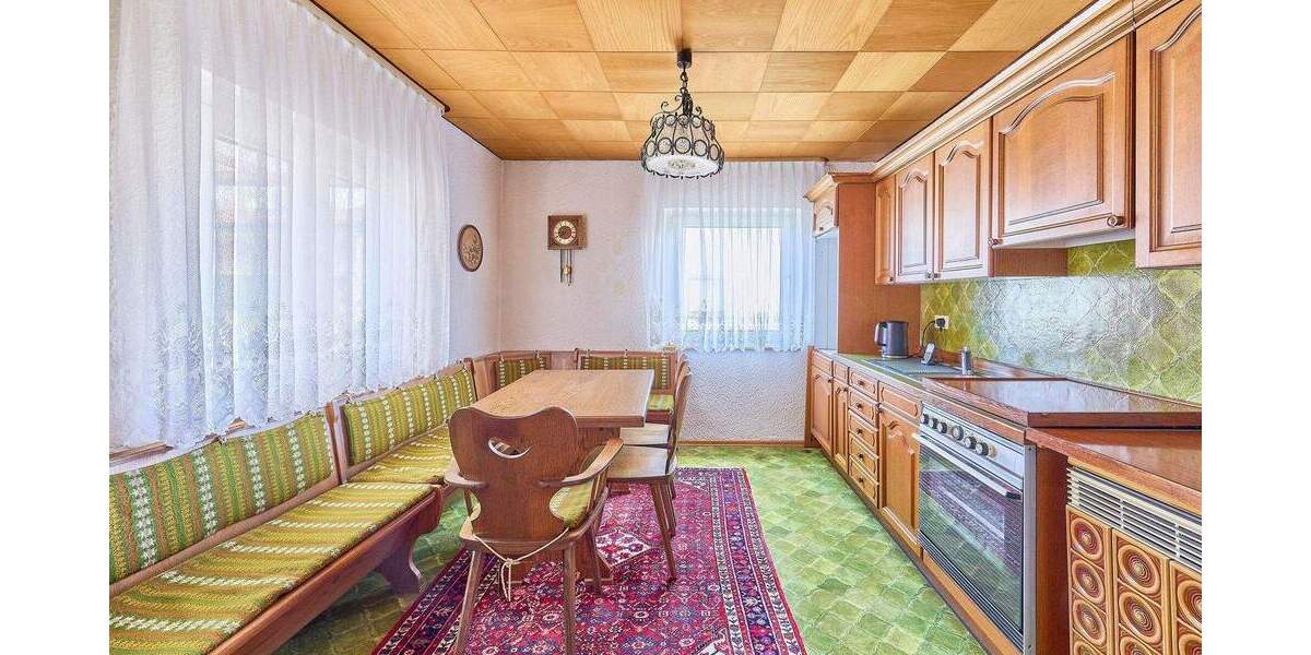 Mehrfamilienhaus, Wohnhaus Bad Dürkheim - 7 Zimmer, 191 m&sup2;, 350.000&euro; | Angebot:24595914