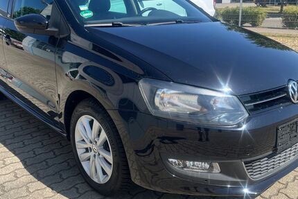 VW Polo 63.000 km 6.790 &euro; Aschersleben 06449