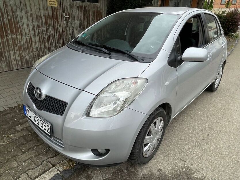 Yaris