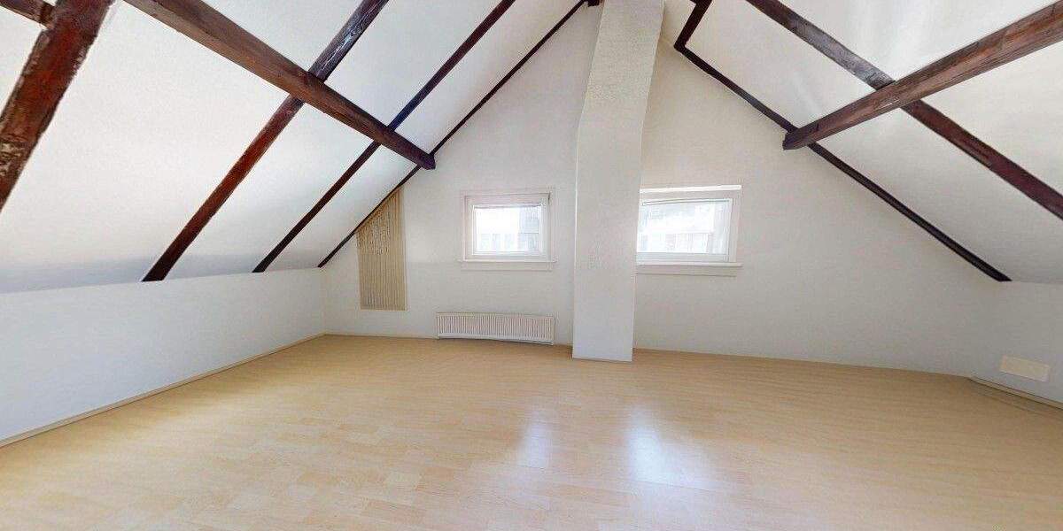 Schmuckes Reihenendhaus unmittelbar an der Nidda und dem Brentano-Park! 6 zimmer