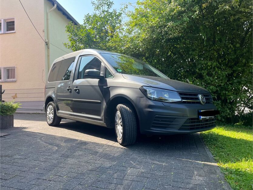 VW Caddy 72.000 km 17.200 € Remscheid 42857