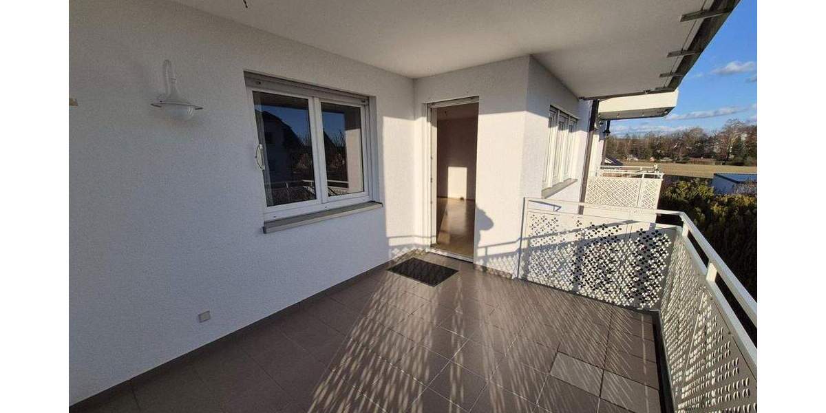 Etagenwohnung Hildburghausen Häselrieth - 3 Zimmer, 87 m&sup2;, 163.000&euro; | Angebot:25821369