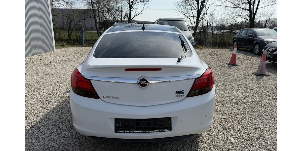 Opel Insignia OPC Line 2.0 DTCI Navi PDC SHZ AHK 245.100 km 3.500 &euro; Altdorf 84032