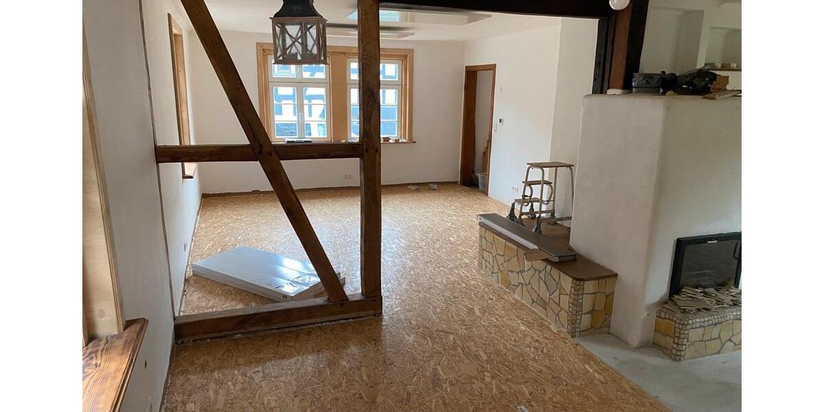 Bauernhaus, Landhaus Bad Berleburg - 5 Zimmer, 160 m&sup2;, 250.000&euro; | Angebot:26612835