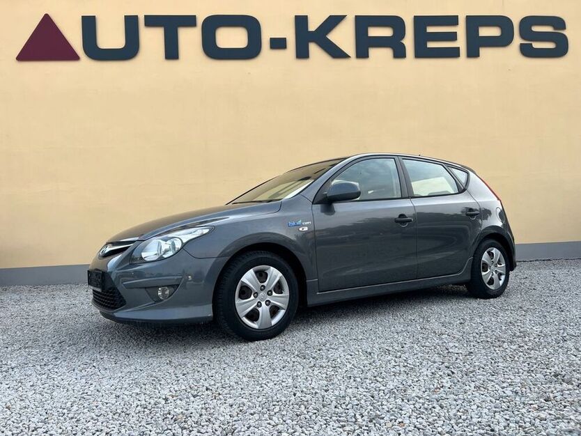 i30