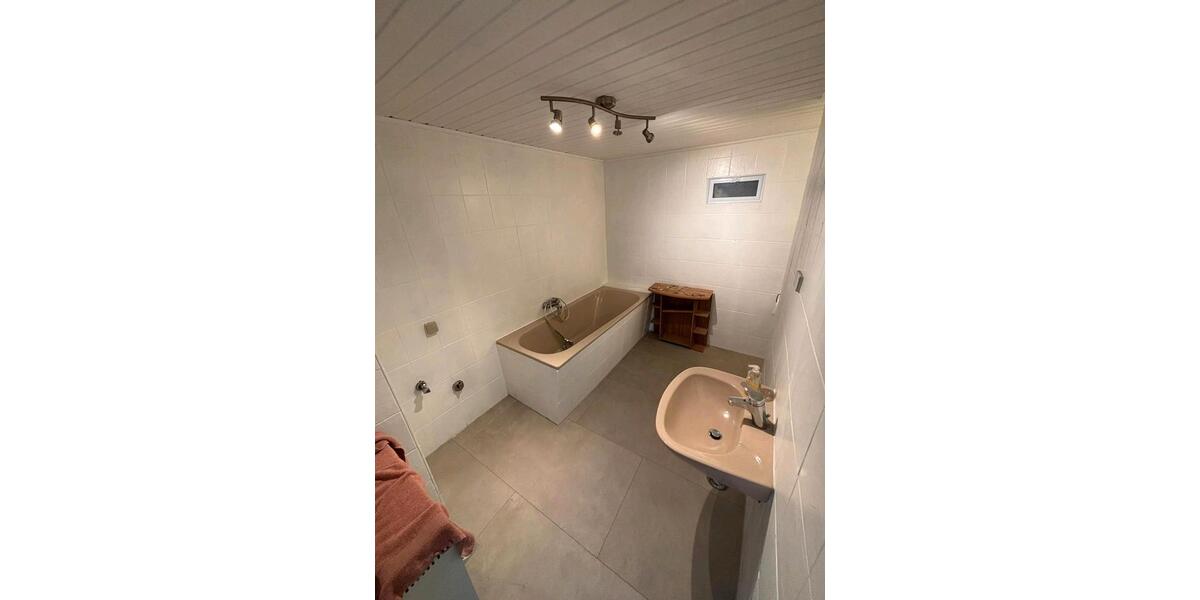 Einfamilienhaus Wettenberg - 3 Zimmer, 92 m&sup2;, 850&euro; | Angebot:26299988