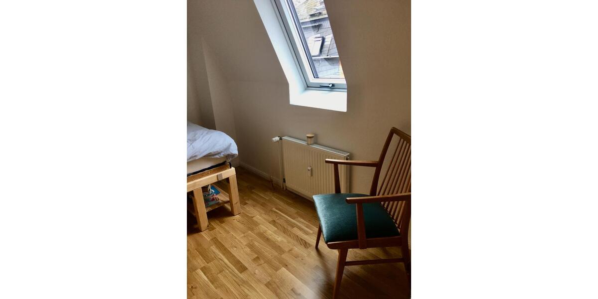 Dachgeschoßwohnung Frankfurt am Main Innenstadt 1 - 2 Zimmer, 50 m&sup2;, 1.095&euro; | Angebot:25392016
