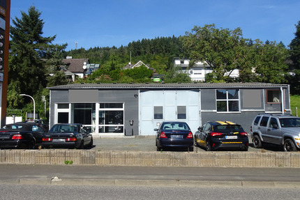 Modernes Gewerbeobjekt -Büro-Werkstatt-Parkplätze- ZU VERMIETEN zimmer