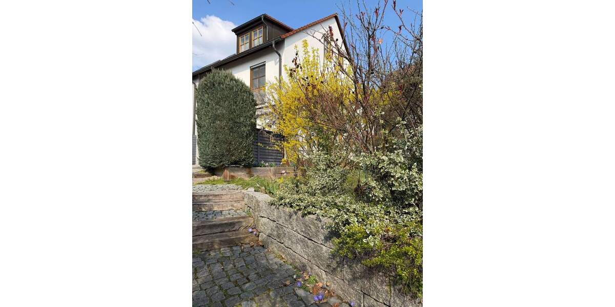 Reihenendhaus Herzogenaurach Niederndorf - 6 Zimmer, 139 m&sup2;, 585.000&euro; | Angebot:26825061