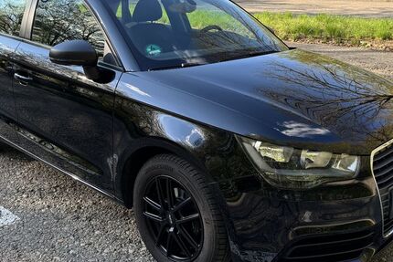 Audi A1 85.000 km 9.800 &euro; Waldkraiburg 84478