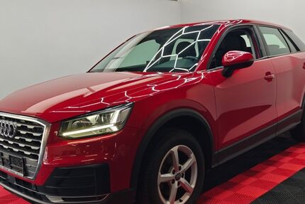 Audi Q2 89.823 km 17.990 &euro; Berlin 12209