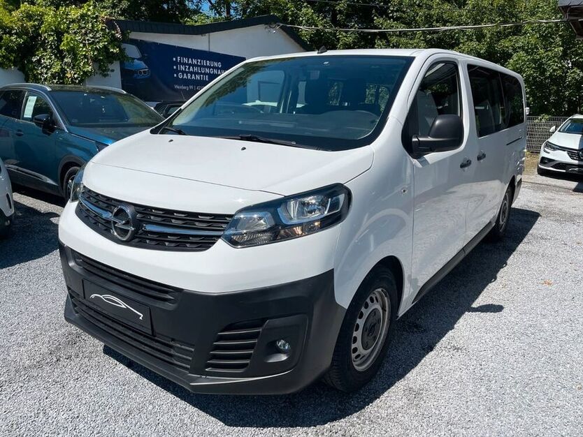 Zafira Life