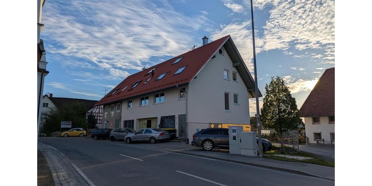 Dachgeschoßwohnung Bad Waldsee - 2.5 Zimmer, 42 m&sup2;, 750&euro; | Angebot:26326706