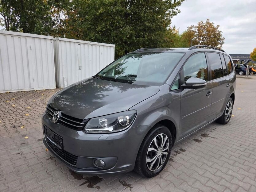 VW Touran 206.000 km 6.499 € Erfurt 99089