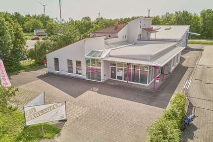 Halle in Schwegenheim 1.750.000 € 1010 m² zimmer