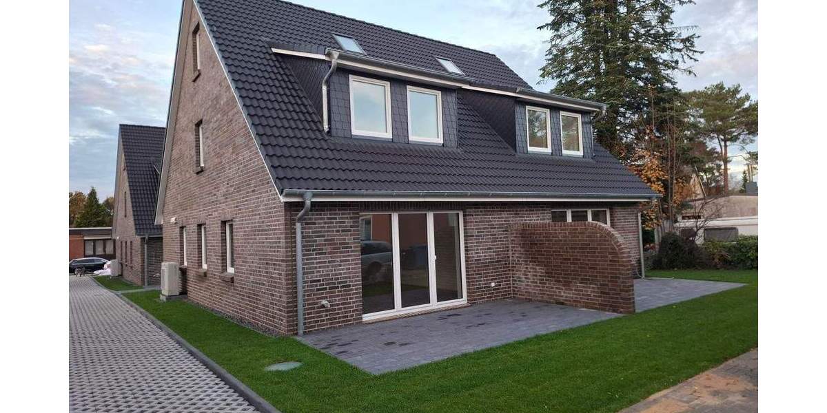 Doppelhaushälfte Quickborn - 5 Zimmer, 127 m&sup2;, 2.090&euro; | Angebot:25734072