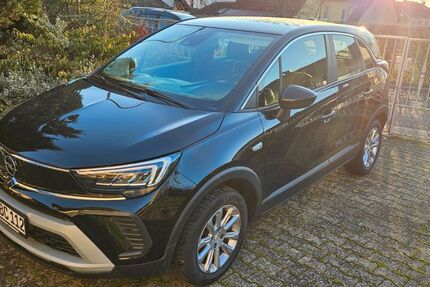 Opel Crossland (X) 49.895 km 13.700 &euro; Rüdesheim 55593