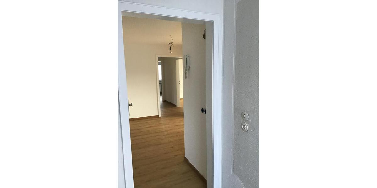 Etagenwohnung Köln Kalk - 4 Zimmer, 105 m&sup2;, 1.520&euro; | Angebot:26320469