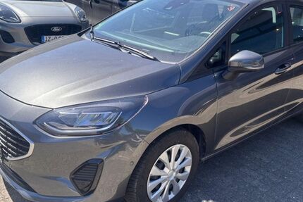Ford Fiesta 22.300 km 14.390 &euro; Kellinghusen 25548