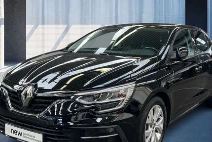 Renault Megane 53.149 km 14.569 € Frankfurt / Main 60314
