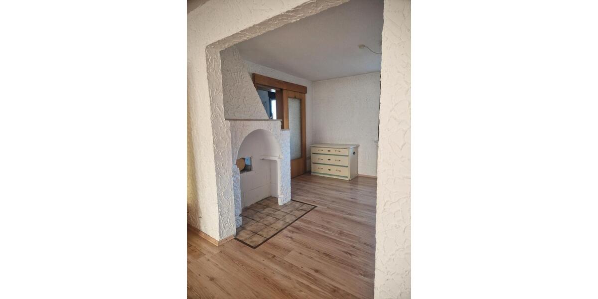Doppelhaushälfte Güntersleben - 6 Zimmer, 99 m&sup2;, 295.000&euro; | Angebot:26113153