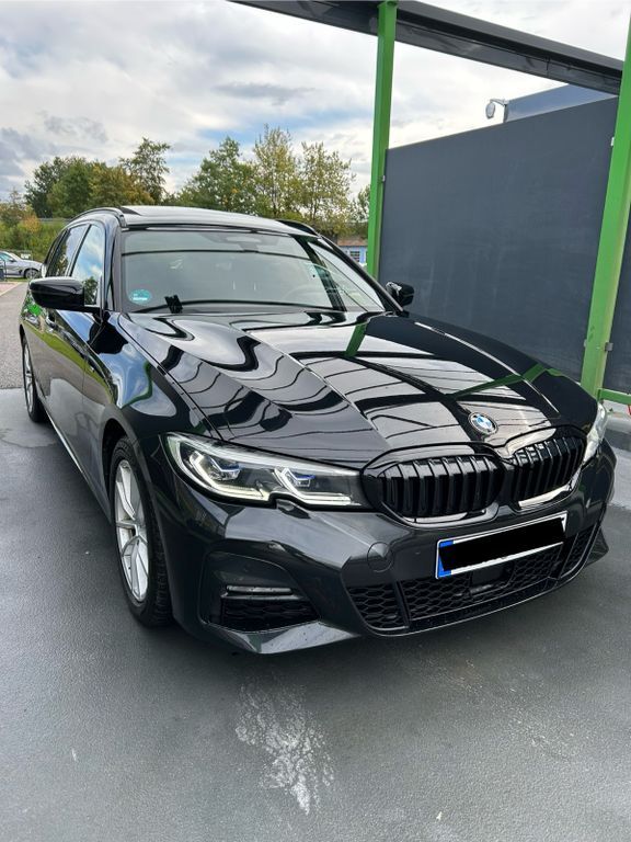 BMW 330 120.500 km 33.700 € Neusorg 95700