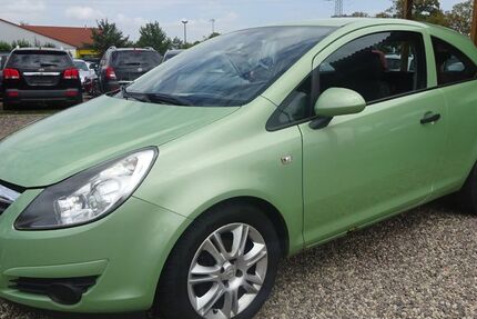 Opel Corsa 167.239 km 1.100 &euro; Dresden 01219