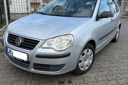VW Polo 143.000 km 3.499 &euro; Limburg 65554