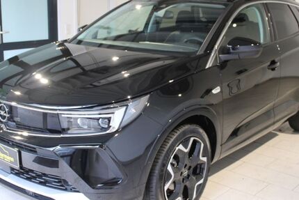 Opel Grandland (X) 23.887 km 26.950 € Wiefelstede 26215
