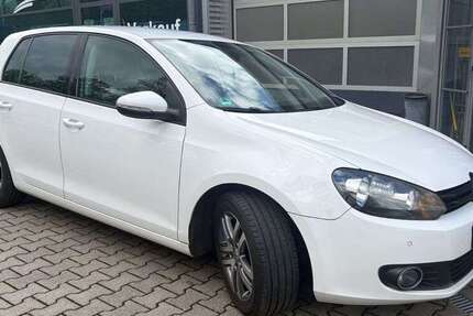 VW Golf 182.000 km 6.890 &euro; Eichenzell- Rothemann 36124