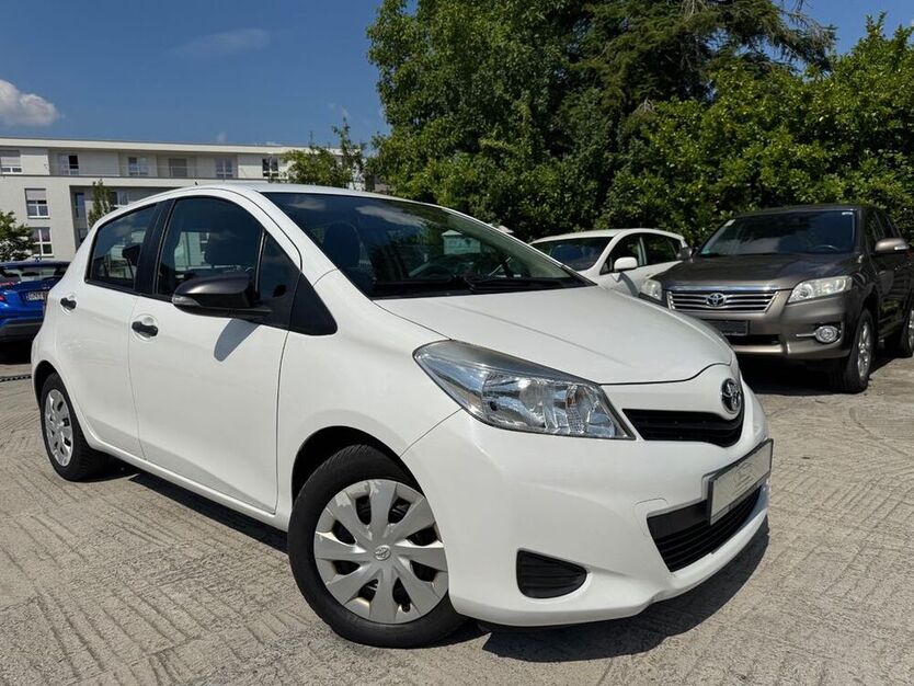 Yaris