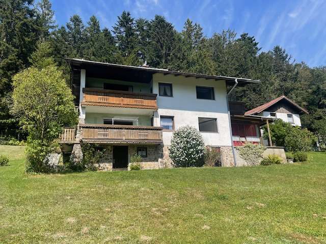 Haus zum Kaufen in Deggendorf 235.000 € 220 m² 7 zimmer