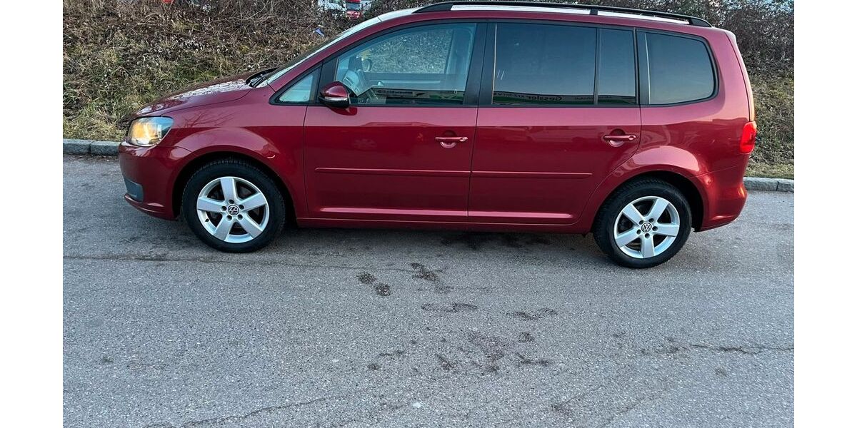 VW Touran 269.000 km 4.999 &euro; Backnang 71522