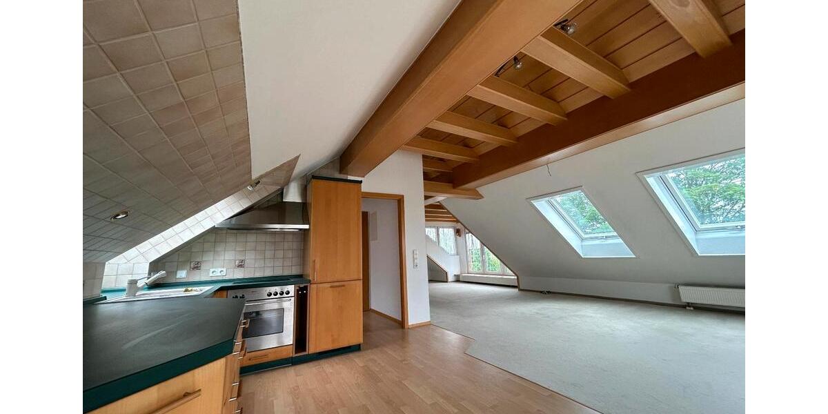 Dachgeschoßwohnung Halle (Saale) Gesundbrunnen - 2 Zimmer, 71 m&sup2;, 204.500&euro; | Angebot:27146983