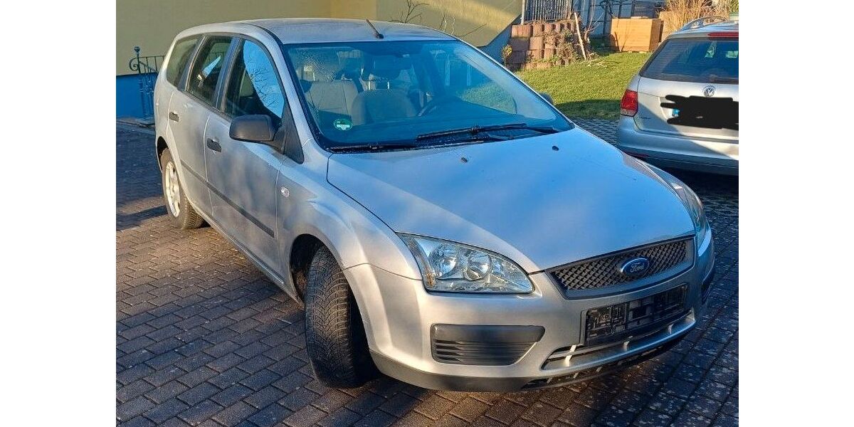 Ford Focus 233.000 km 1.500 &euro; Grünberg 35305