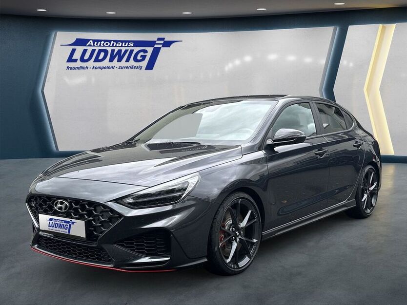 i30