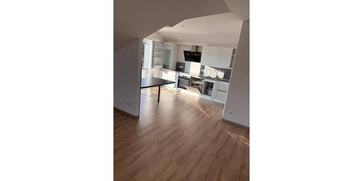 Etagenwohnung Ruderting - 2 Zimmer, 85 m&sup2;, 900&euro; | Angebot:24627933