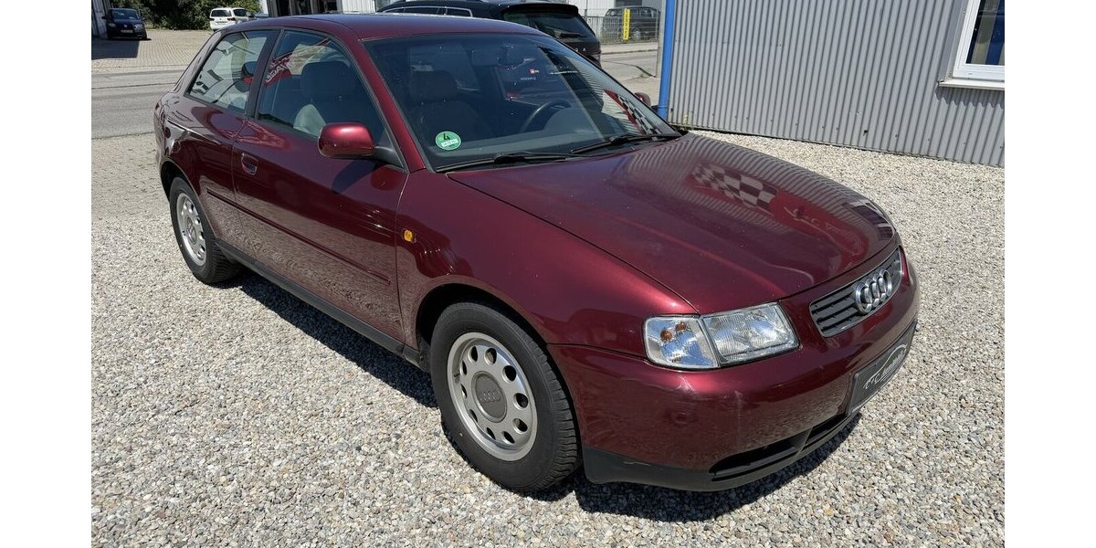 Audi A3 1.6i Attraction Automatik Klima PDC 224.000 km 1.590 &euro; Altdorf 84032