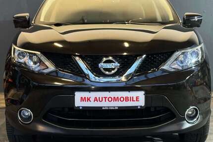 Nissan Qashqai 186.500 km 8.490 &euro; Hilden 40721