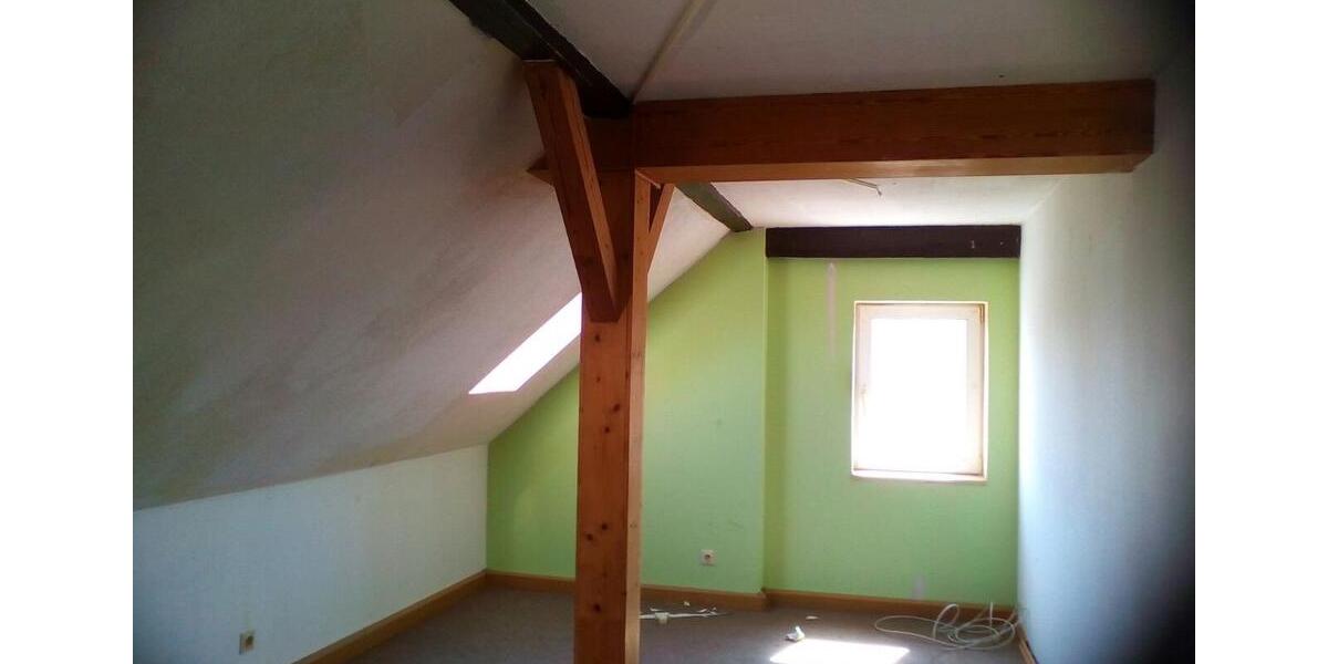 Dachgeschoßwohnung Arnstadt - 3 Zimmer, 85 m&sup2;, 179.000&euro; | Angebot:27416498