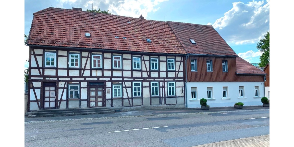 Fachwerkhaus mit 2 Wohnungen und Gewerbe - Mehrfamilienhaus, Wohnhaus Weißenborn/Erzgebirge Erzgebirge | Angebot:26567240