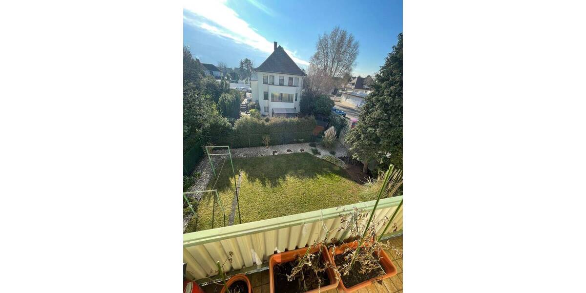 Solides Mehrfamilienhaus mit Ausbaupotenzial in Mannheim-Seckenheim 9 zimmer