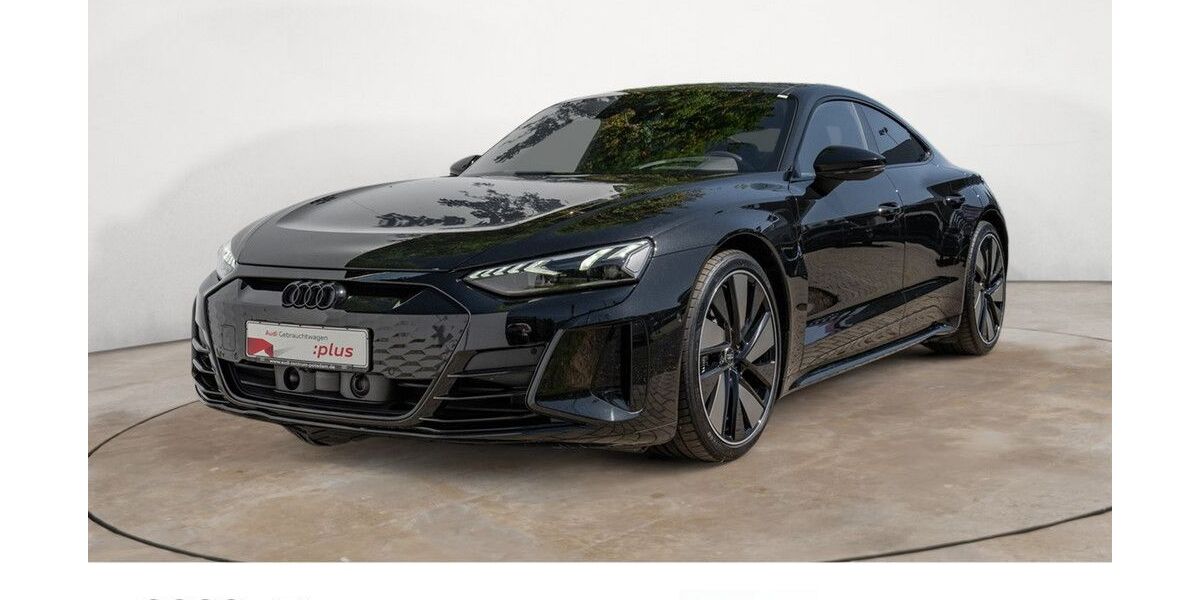 Audi e-tron GT 27.861 km 65.990 &euro; Potsdam 14482