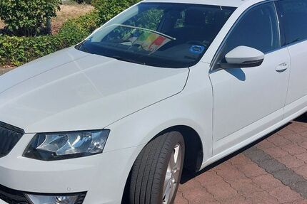 Skoda Octavia 86.000 km 12.900 &euro; Aschaffenburg 63741