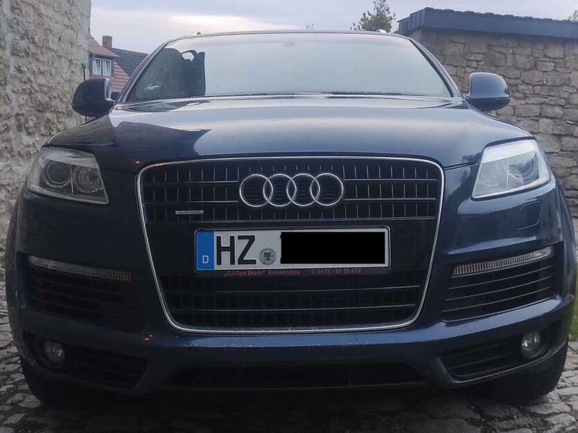 Q7